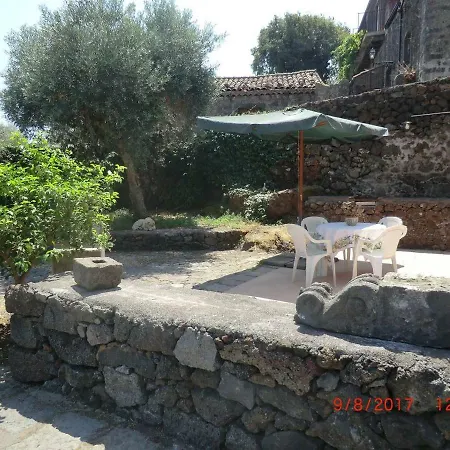 Alessio - Con Piscina Sull'etna * Puntalazzo